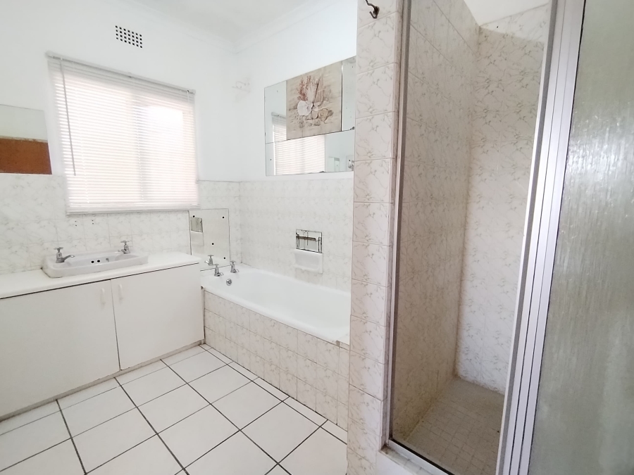4 Bedroom Property for Sale in Protea Heights Western Cape